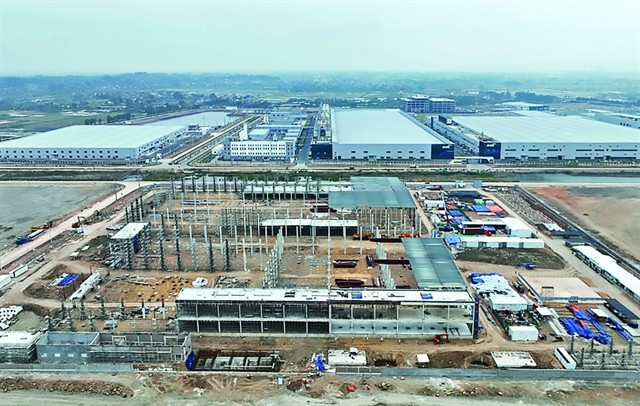 Si le pays souhaite une croissance de 8 à 10 %, il n'a d'autre choix que de passer du marché monétaire au marché des capitaux. Photo thoibaonganhang