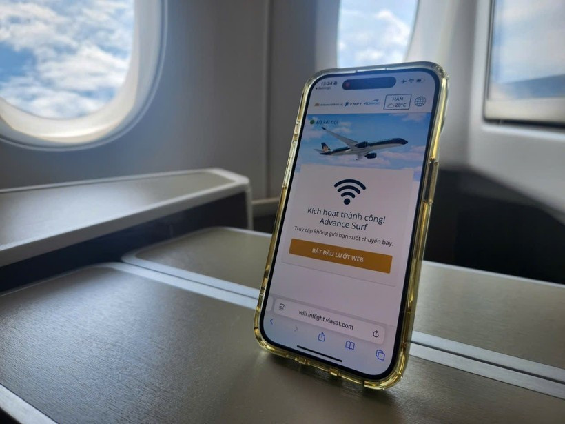 Vietnam Airlines lance un service internet en vol. Photo . VNA