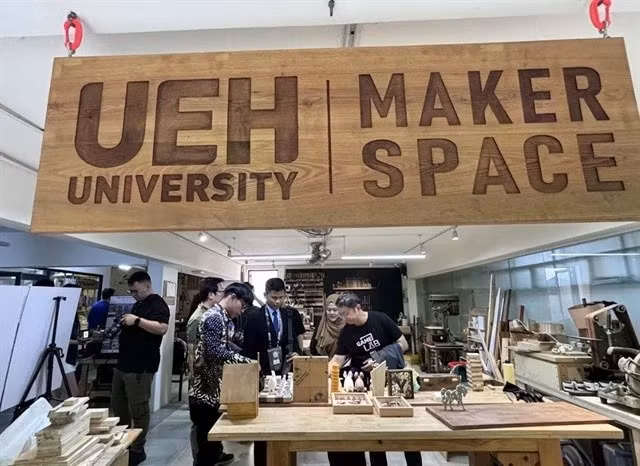 Près de 400 étudiants, enseignants et startups internationales de 20 pays participent à la cérémonie mondiale du Prix international de la créativité et de l'innovation, qui se tiendra du 25 au 27 avril à Ho Chi Minh-Ville. (Photo : UEH)