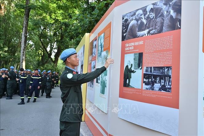 De nombreuses activités commémoratives mettant en lumière les réalisations remarquables du pays seront organisées dans tout le pays pour célébrer le 80e anniversaire de la Révolution d'Août (19 août 1945-2025) et la Fête nationale (2 septembre 1945-2025). Phôt : VNA