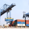Selon Standard Chartered, les exportations devraient augmenter de 27,2% sur un an au troisième trimestre 2026. Photo: VNA
