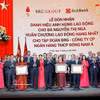 Le président de l’Assemblée nationale, Tran Thanh Man, a assisté à la cérémonie marquant 50 ans de développement du groupe BRG et de la Banque commerciale par actions Southeast Asia (SeABank). Photo : VNA