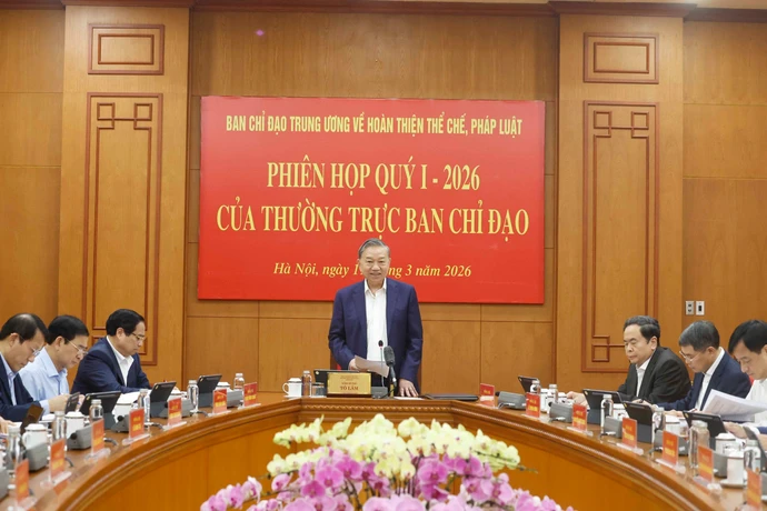 Le ecrétaire général du Parti, To Lam lors de la réunion. Photo / VNA