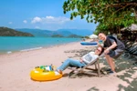 Selon les données publiées par Agoda le 12 juin, Nha Trang est la destination la plus recherchée par les touristes sud-coréens pour la période de juin à juillet de cette année. Photo: journal de Khanh Hoa