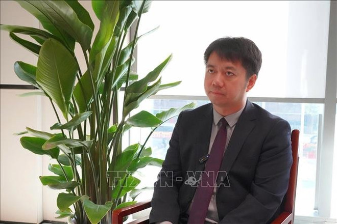 Wang Wen, doyen de l&apos;Institut d&apos;études financières Chongyang de l&apos;Université Renmin de Chine (RDCY). Photo: VNA