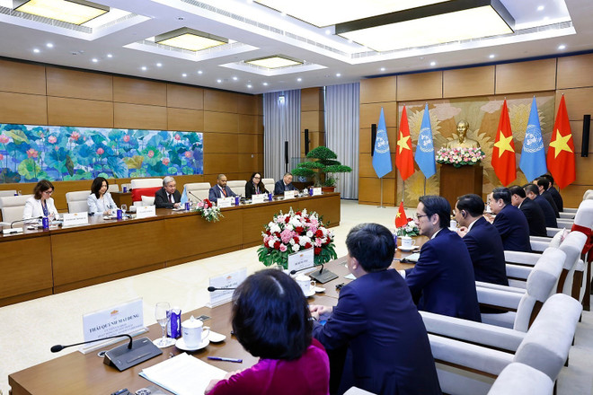 Séance de travail entre le président de l'Assemblée nationale du Vietnam, Tran Thanh Man, et le Secrétaire général des Nations Unies, Antonio Guterres. Photo: VNA man-7667.jpg