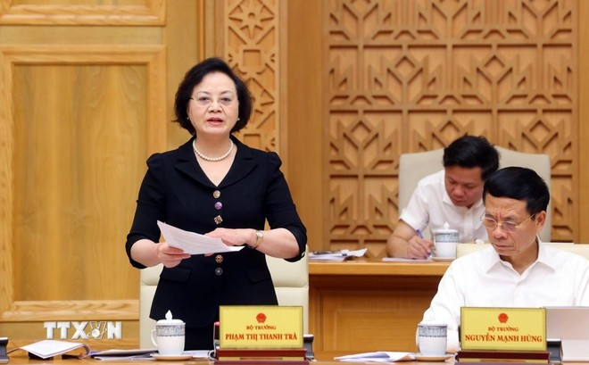 La ministre de l'Intérieur, Pham Thi Thanh Tra, s'exprime lors d'une récente réunion gouvernementale. Photo: VNA tinh-gon-bo-may-2.jpg