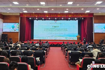 Le séminaire intitulé « La ville de Hai Phong, pionnière de la transformation verte et du développement durable » s'est tenu fin mars. Photo : congluan.vn