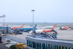 Dans un aéroport vietnamien. Photo : VNA