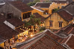 La Fête de la Mi-automne 2025 se déroule du 3 au 6 octobre dans la vieille ville de Hoi An, ville de Da Nang (au Centre), avec une série d'activités festives. Photo : VNA