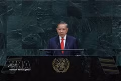 Le secrétaire général du Parti communiste du Vietnam et président de la République, To Lam prononce un discours au débat général de haut niveau de la 81e session de l’Assemblée générale de l’ONU. Photo: VNA