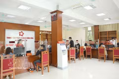Centre de services administratifs publics du quartier de Vinh Yen, province de Phu Tho. Photo: VNA