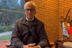 Juan Castillo, secrétaire général du Parti communiste d'Uruguay et ministre du Travail et de la Sécurité sociale. Photo : VNA