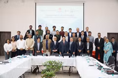 Une table ronde Hanoï-Inde sur la haute technologie. Photo: VNA