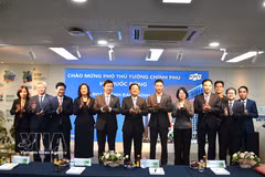 Le vice-Premier ministre Ho Quoc Dung a souhaité que le FPT renforce son rôle de passerelle technologique entre le Vietnam et la République de Corée. Photo : VNA