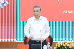 Le secrétaire général du Comité central (CC) du Parti communiste du Vietnam (PCV), To Lam lors de la séance de travail. Photo : VNA