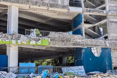 Un bâtiment endommagé après le séisme survenu à General Santos, aux Philippines, le 8 juin 2026. Photo: Xinhua/VNA