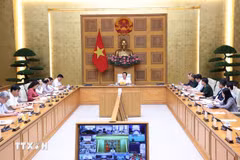 Le vice-Premier ministre Trân Hông Hà, chef du Comité directeur national sur la lutte contre la pêche illicite, non déclarée et non réglementée (INN), préside le 28 octobre à Hanoï la 19ᵉ réunion du Comité. Photo: VNA