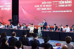 Le Premier ministre Pham Minh Chinh s'exprime lors de l'événement. Photo: VNA