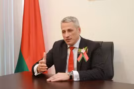 L'ambassadeur de Biélorussie au Vietnam, Uladzimir Baravikou.