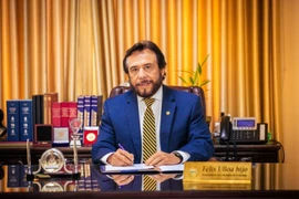 Le vice-président du Salvador, Félix Ulloa. Photo : VNA