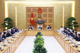 Le matin du 13 mai 2025, à Hanoï, le Premier ministre Pham Minh Chinh a rencontré des représentants d'entreprises américaines en activité au Vietnam. (Photo : VNA)