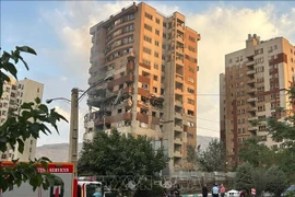 Un bâtiment détruit après une frappe aérienne israélienne sur Téhéran, la capitale iranienne, le 13 juin 2025. Photo : AA/VNA