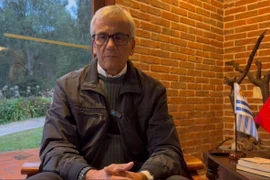 Juan Castillo, secrétaire général du Parti communiste d'Uruguay et ministre du Travail et de la Sécurité sociale. Photo : VNA