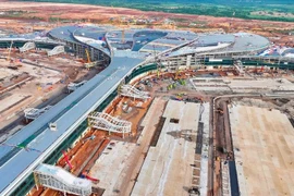 L'aéroport international de Long Thành est en voie d'achèvement et vise une mise en service commerciale au cours du premier semestre 2026. Photo : VietnamPlus