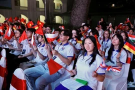 Des jeunes Vietnamiens résidant à l’étranger au Camp d’été du Vietnam 2024. Photo : VNA