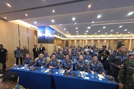 La délégation vietnamienne à l'exercice AUMX-2 à Batam, en Indonésie. Photo : VNA