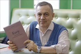 Le Dr Anatoly Sokolov, de l'Institut d'études orientales, rattaché à l'Académie des sciences de Russie. Photo: VNA