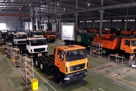Assemblage automobile chez la Sarl Maz Asia (joint-venture entre le Vietnam et la Biélorussie) au district de Kim Dong, province de Hung Yen. Photo : VNA