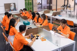 Étudiants de l'Université FPT en cours. (Photo : PV/Vietnam+)
