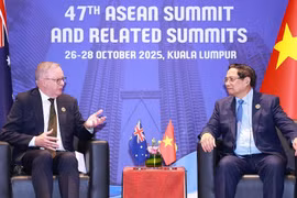 Le Premier ministre vietnamien Pham Minh Chinh (droite) et son homologue australien Anthony Albanese. Photo: VNA
