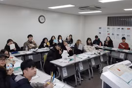 Des étudiants vietnamiens dans la ville de Daegu. Photo: tuoitre.vn