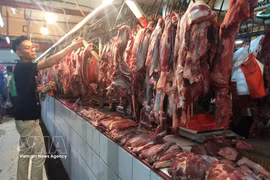 En Indonésie, la viande bovine demeure un produit stratégique dont l’offre dépend encore fortement des importations. Photo: VNA