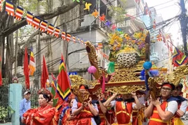 La fête du temple Kim Lien, gardien du sud de l'ancienne citadelle de Thang Long