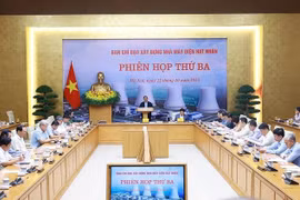 Le Premier ministre Pham Minh Chinh, chef du Comité de pilotage pour la construction de la centrale nucléaire, a présidé la troisième réunion du Comité dans l'après-midi du 22 octobre. Photo : VNA