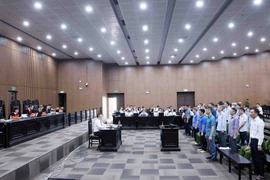 Le 8 septembre, le Tribunal populaire de Hanoï a ouvert le procès de première instance de 29 accusés du procès de l’affaire Thuan An. Photo : VNA