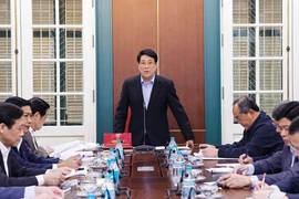 Le président Luong Cuong préside la réunion du Comité central de pilotage de la réforme judiciaire. Photo: VNA