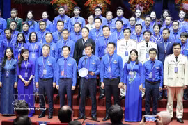 Les membres du Comité exécutif, du Comité permanent et du Secrétariat de l'Union de la jeunesse communiste Ho Chi Minh, pour le 13e mandat (2026-2031). Photo : VNA
