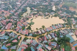 Les catastrophes naturelles causent d'importants dégâts. Photo: VNA