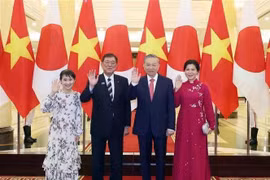 Le leader du PCV reçoit le Premier ministre japonais 