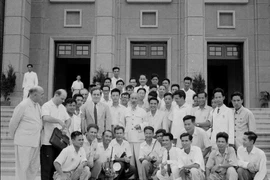 Cette année marque le bilan de la résolution du 11ᵉ Congrès de l'Association des journalistes vietnamiens (2020-2025) et le centenaire de la presse révolutionnaire vietnamienne (21 juin 1925 - 21 juin 2025). Photo : VNA