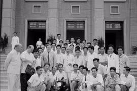 Cette année marque le bilan de la résolution du 11ᵉ Congrès de l'Association des journalistes vietnamiens (2020-2025) et le centenaire de la presse révolutionnaire vietnamienne (21 juin 1925 - 21 juin 2025). Photo : VNA