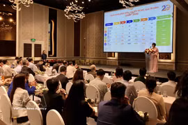Lors de la conférence de presse tenue le 7 août pour présenter la 20e Foire internationale du tourisme de Hô Chi Minh-Ville (ITE HCMC 2026). Photo : VNA