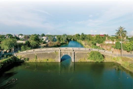 Rivière Ngu Ha. Photo : huengaynay.vn