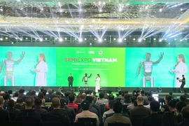 Le ministère des Finances a inauguré le 7 novembre à Hanoï l'exposition SemiExpo Vietnam 2025, le plus grand événement international du pays consacré à l'industrie des semi-conducteurs. Photo : VNA