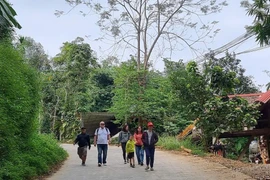 Le tourisme communautaire contribue à la réduction durable de la pauvreté à Thanh Hoa. Photo : VNA